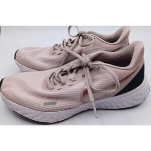 Women's Nike Revolution 5 Sneakers. Size 6.5. Pink. $85.